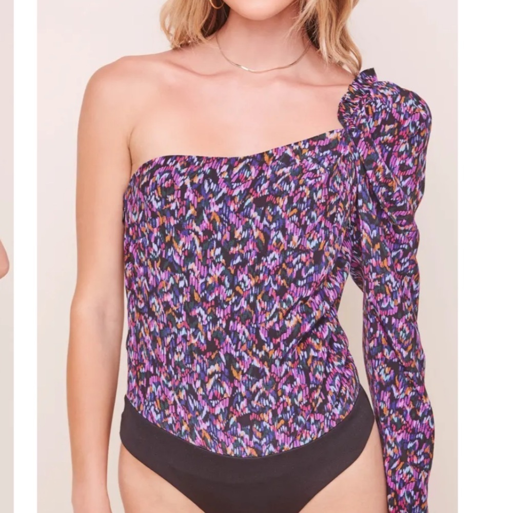 ASTR one shoulder floral body suit - Picture 6 of 7